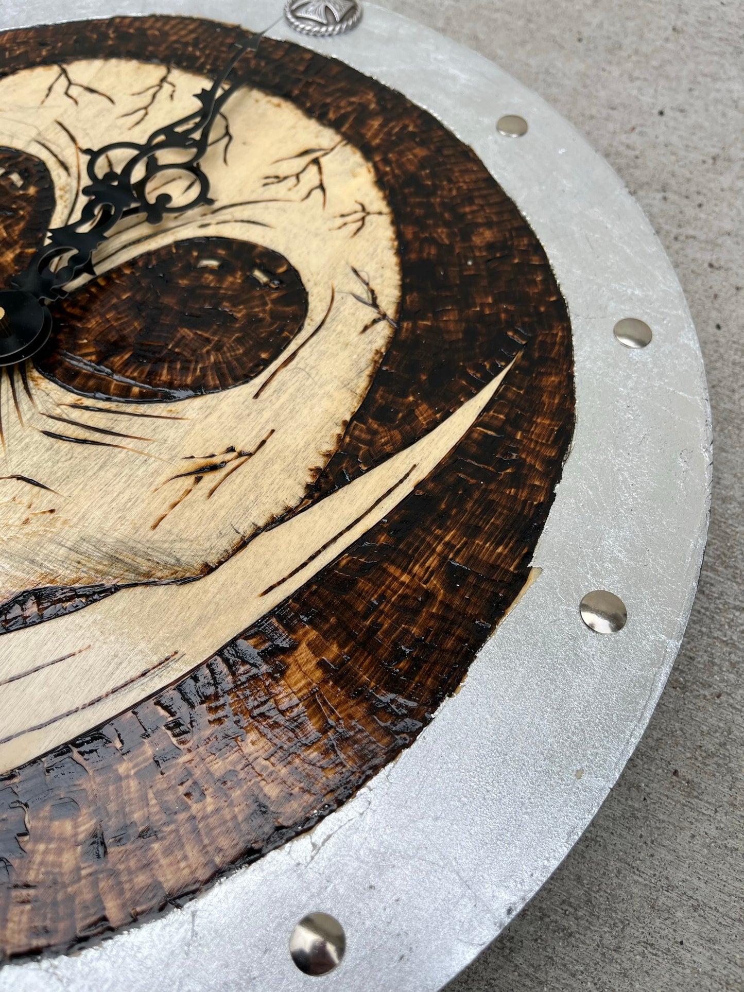 "Jolly Roger" Wood Pyrography Clock